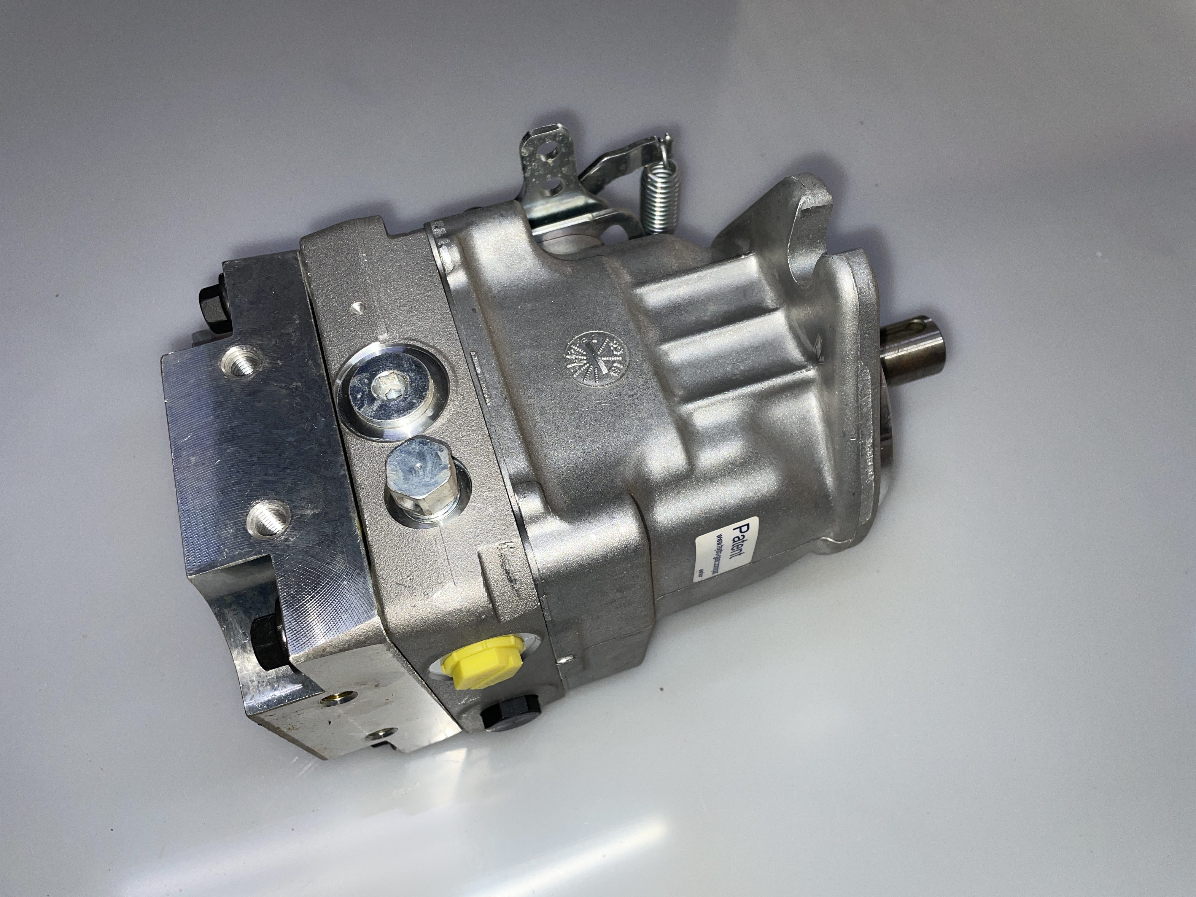 Pompe Hydro-Gear série TB, TB-MCCA-XXXX-46NX