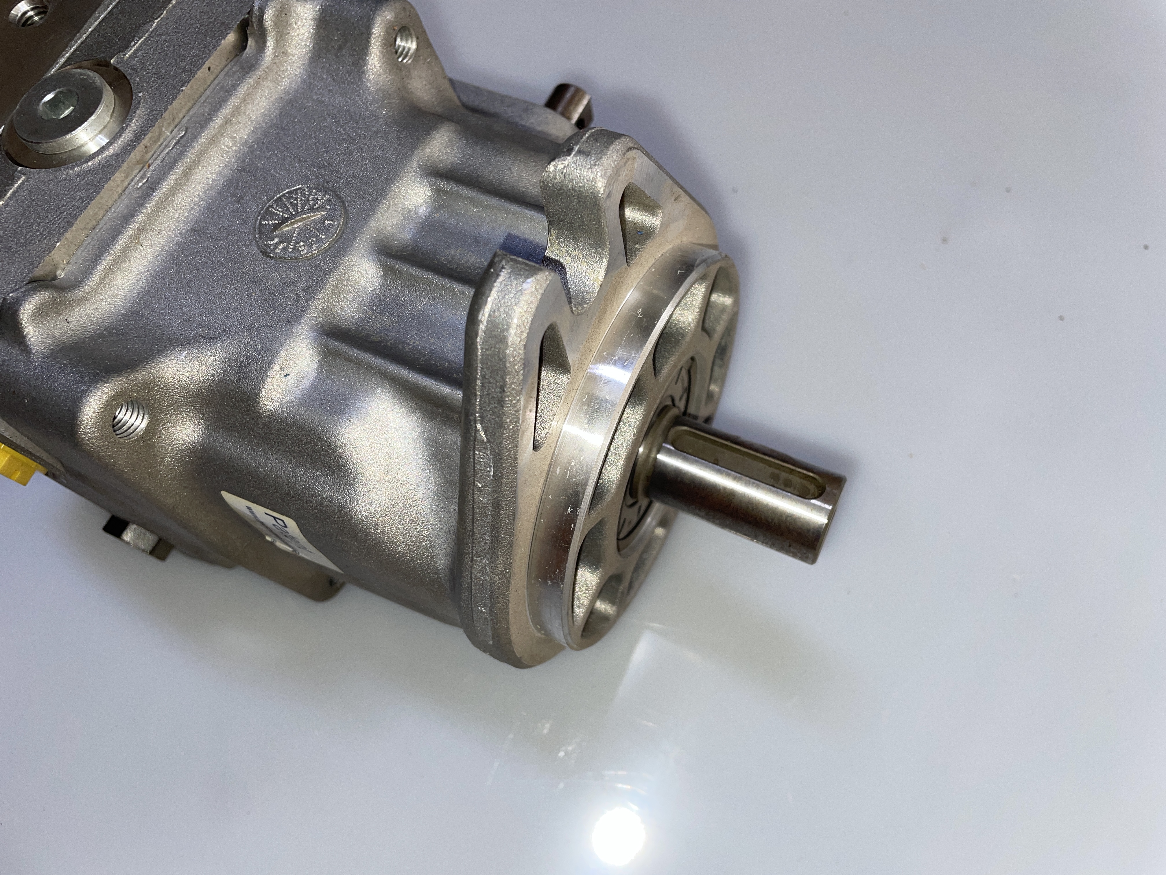 Pompe Hydro-Gear série TB, TB-2CCY-XXXX-46NX